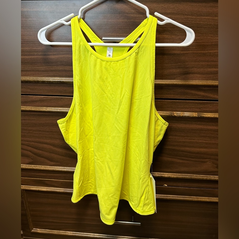 NWT Lululemon Base Pace Tank Ribbed Size 16